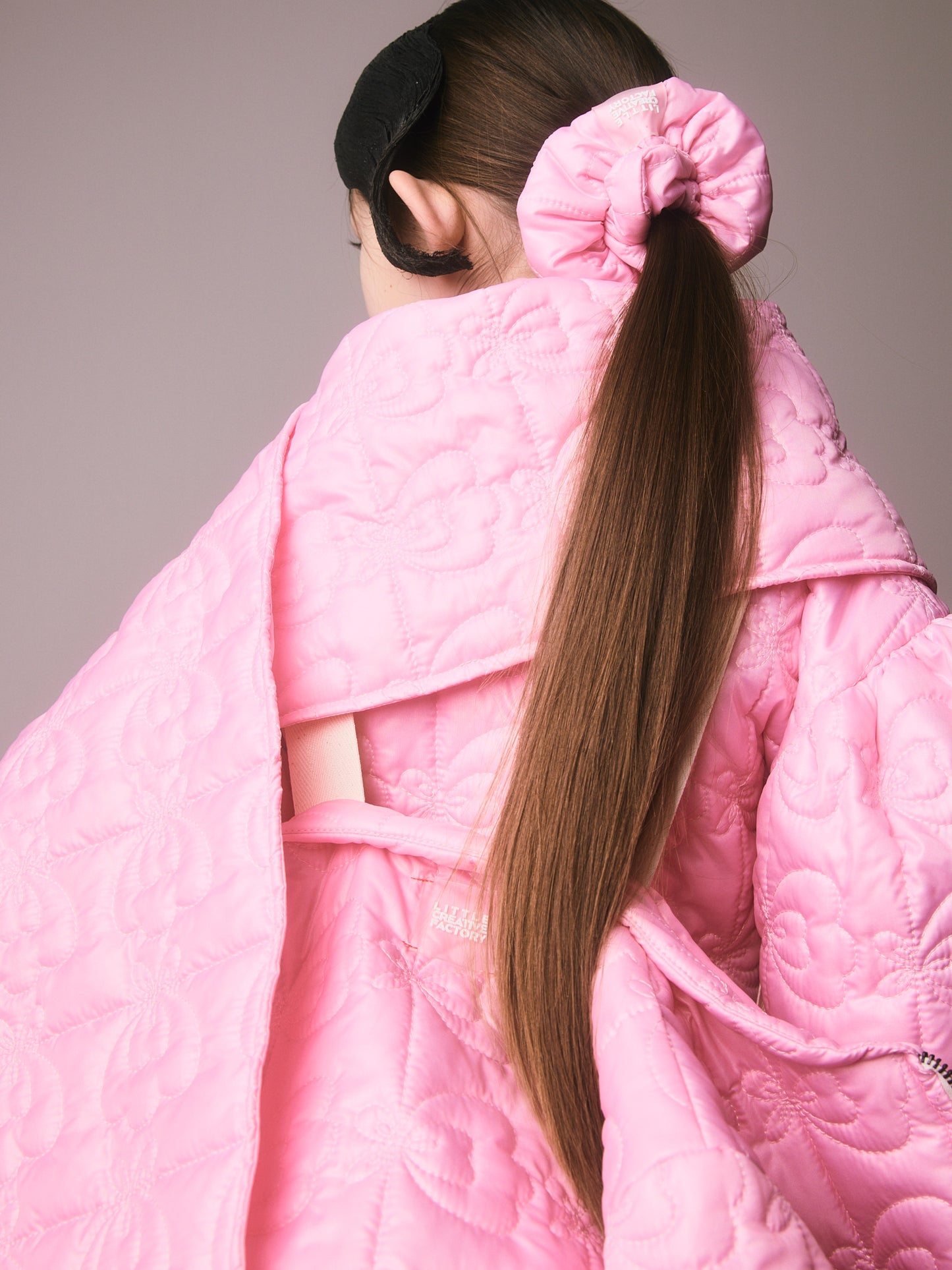 Bjork Scrunchie Pink
