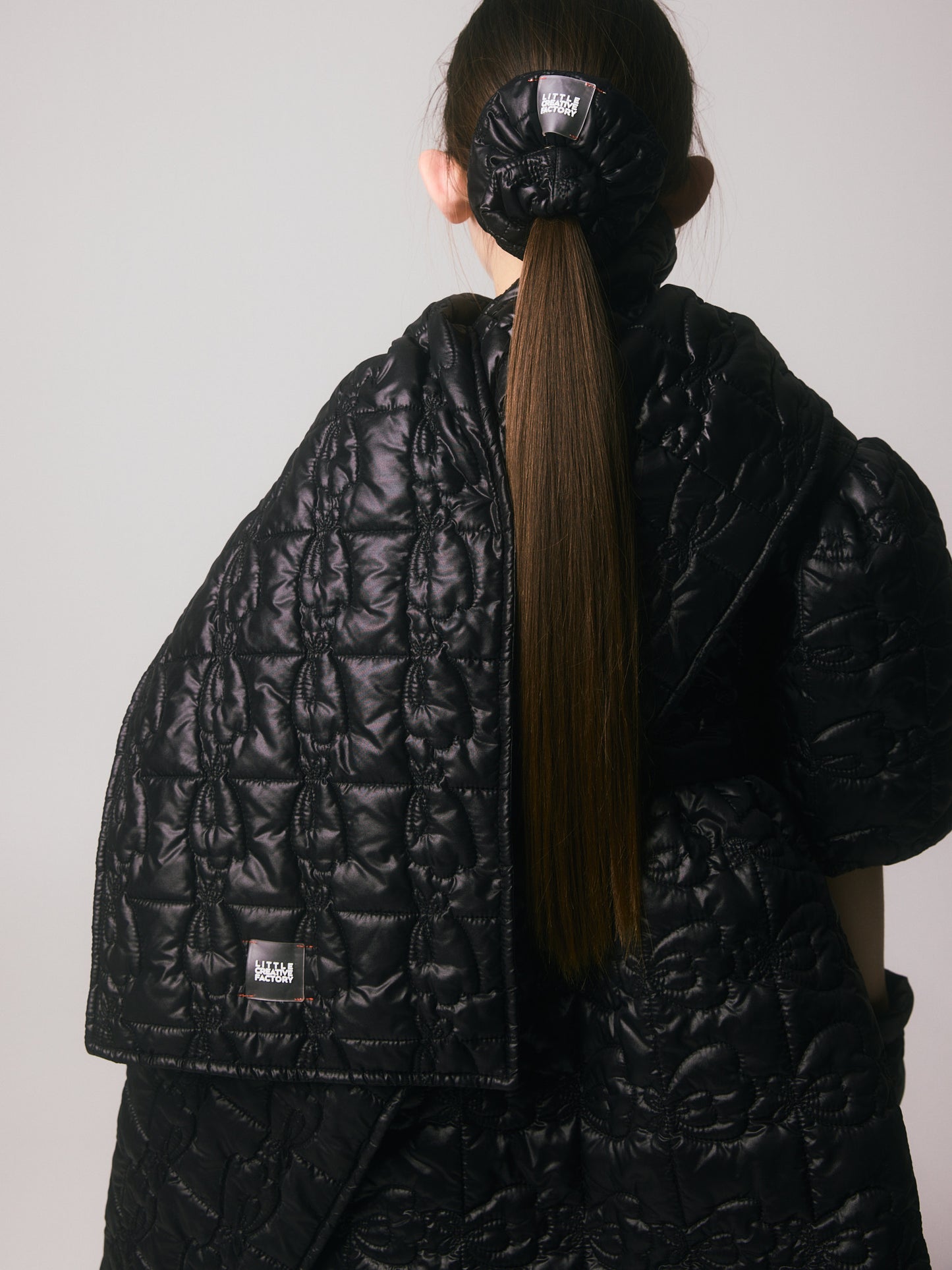 Bjork Scrunchie Black