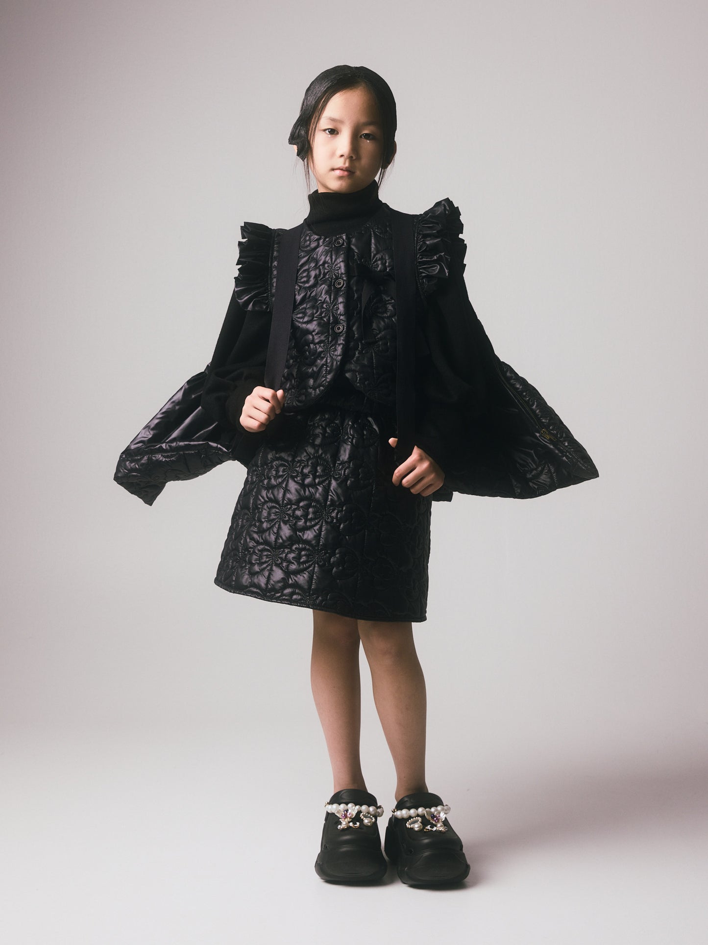Bjork Vest Black