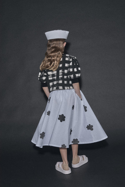 Coral Reef Skirt White&Black Flower Print